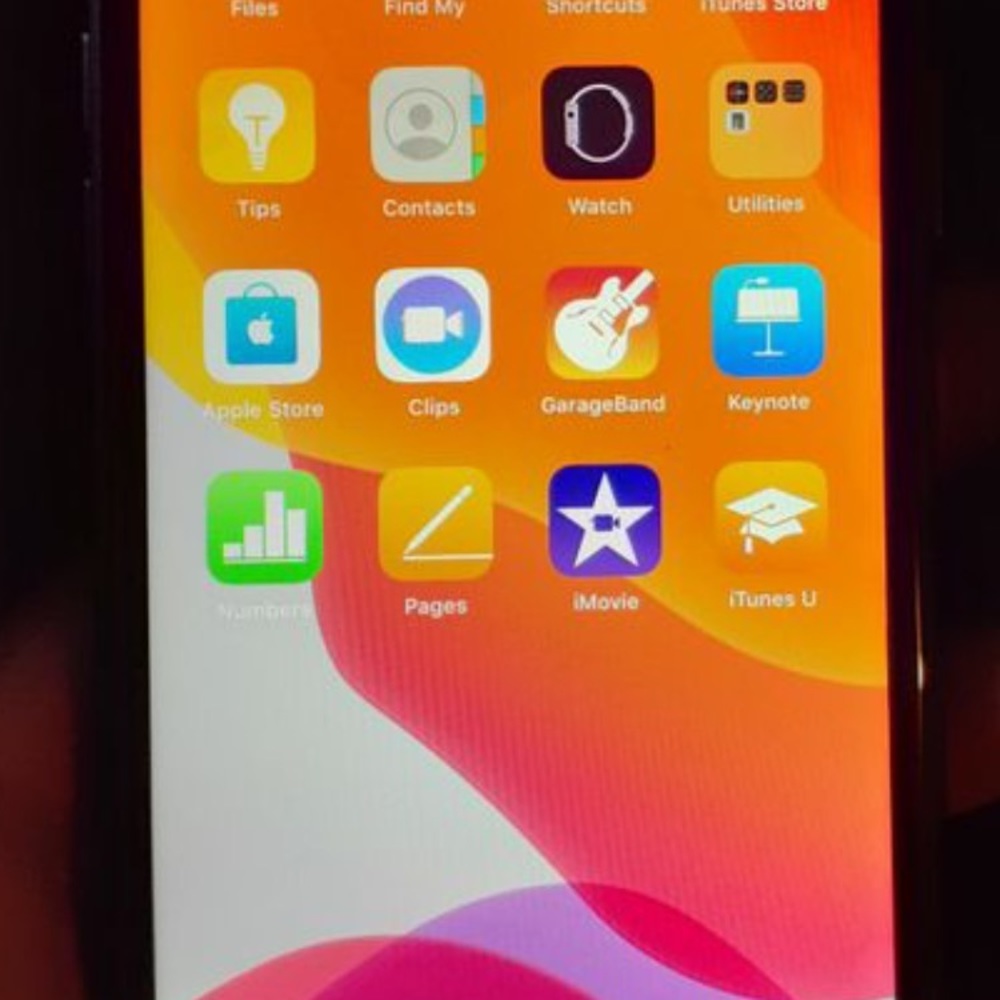 iPhone 11 - Picture 4 of 4